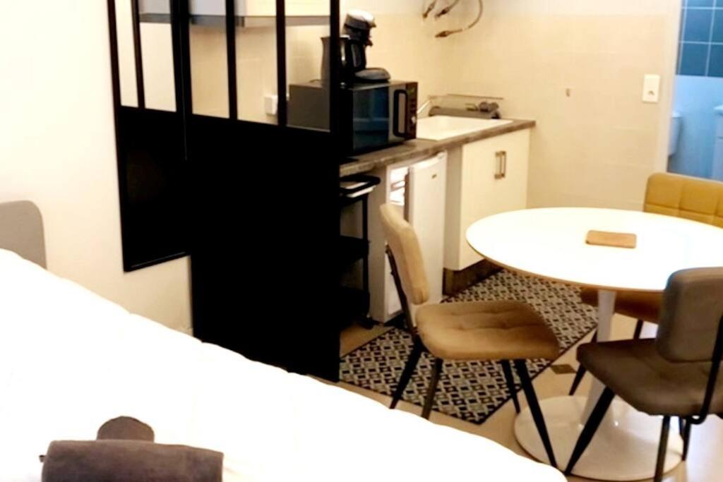 Paule - Studio Climatise Au 3Eme Place Pie 2Pers Avignon Exterior photo